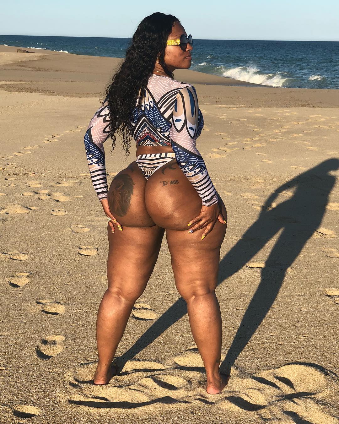 Cherokee dass booty