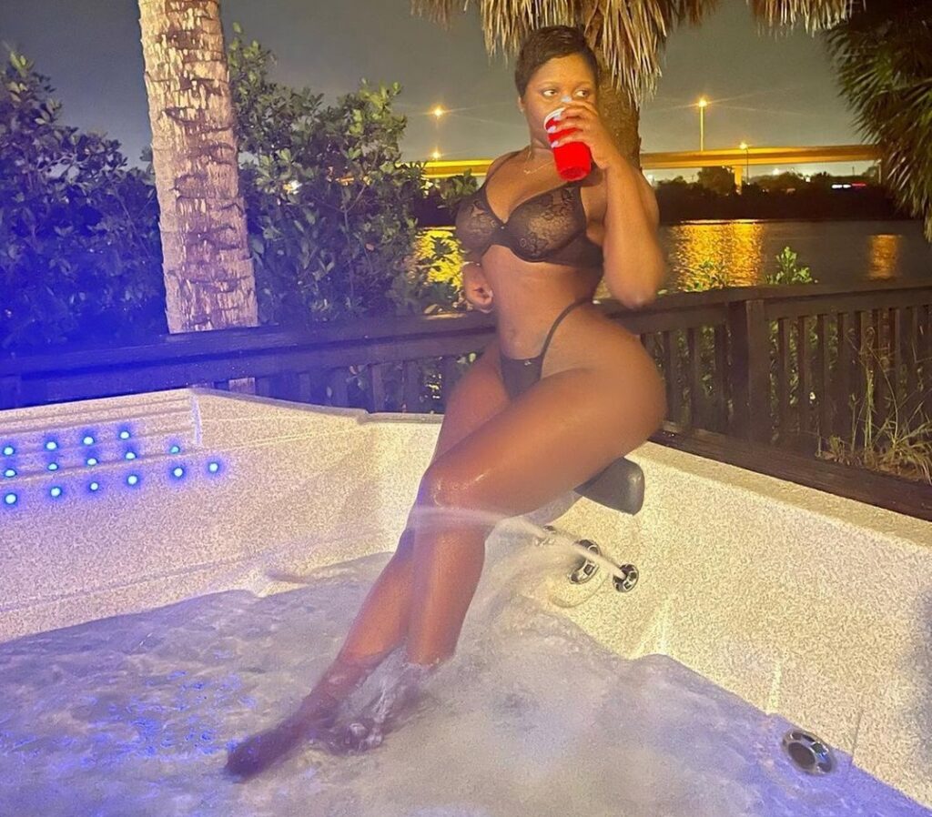 Princess Shyngle celebrates not getting dick for 2 months