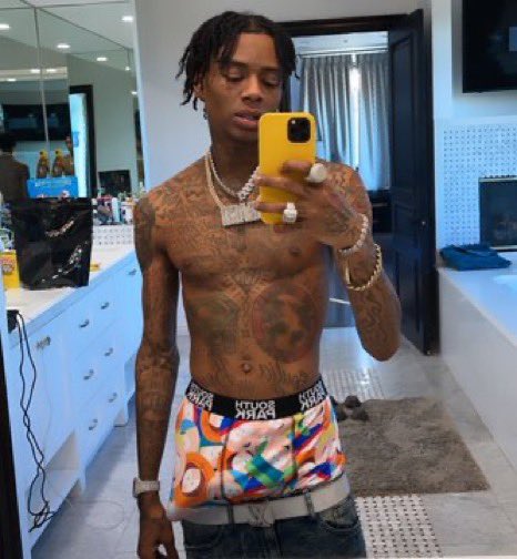 Soulja Boy got a huge mandigo dick