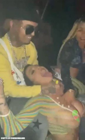 Lil Pump gets his uncircumcised dick suck as he pees on strippers mouth