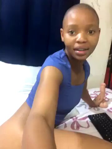 She’s twerking so nicely for the camera