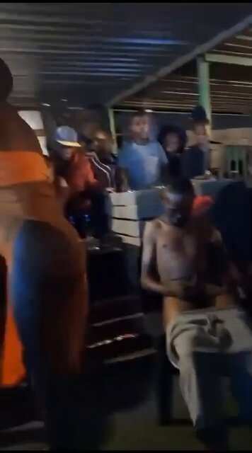 Randy pair turn Durban beer garden into an open-air brothel with brazen fuck