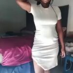 She flashes her pussy for the internet