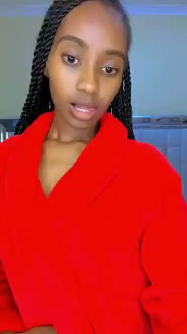 Kenyan TikTok star Sheryl Gabriella strips down to the basics, flaunts her Petite Nancy body to viewers